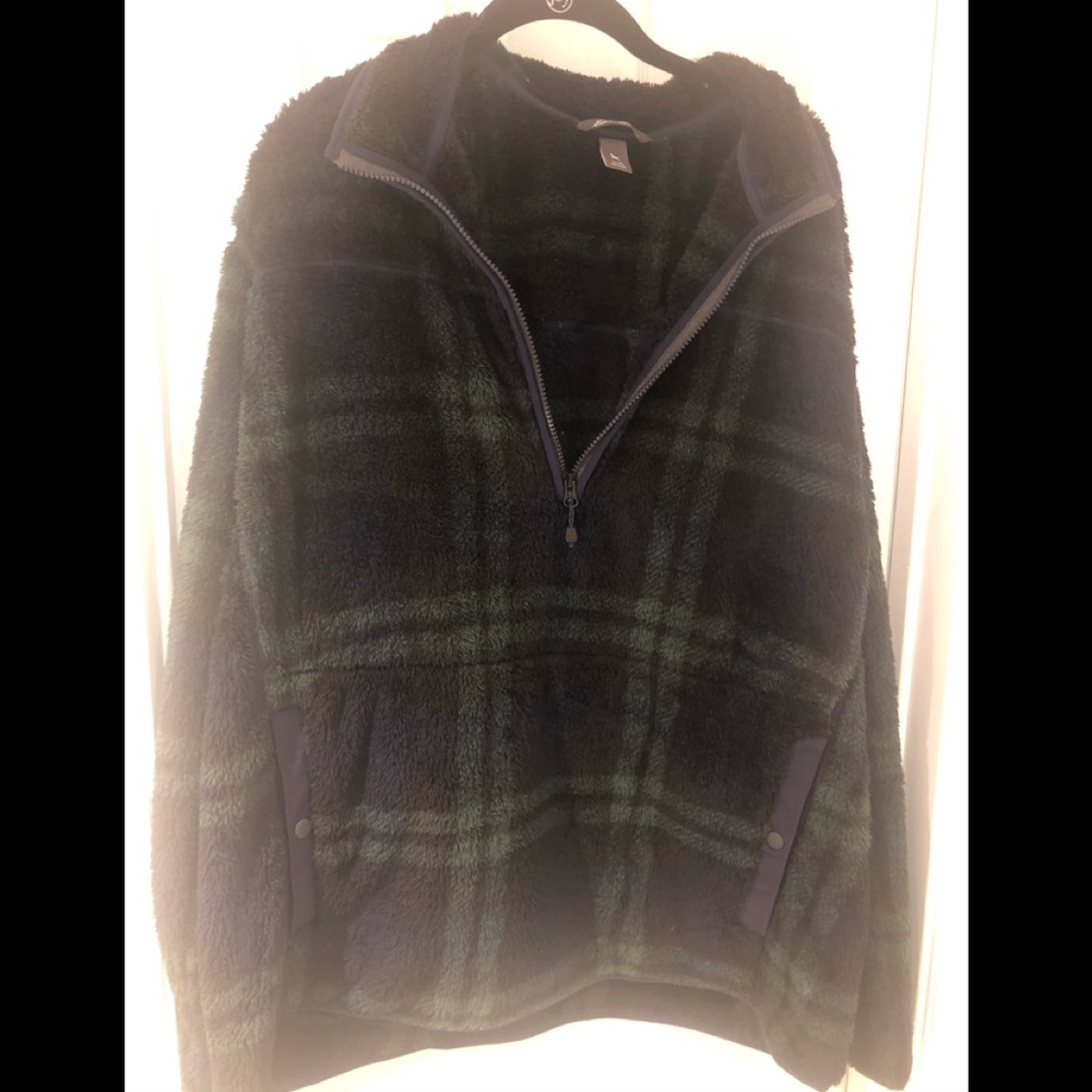 Eddie Bauer plaid pullover sweater